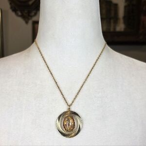 Vintage Gold Tone Circle Pendant Necklace Orange Glitter Resin Cabochon